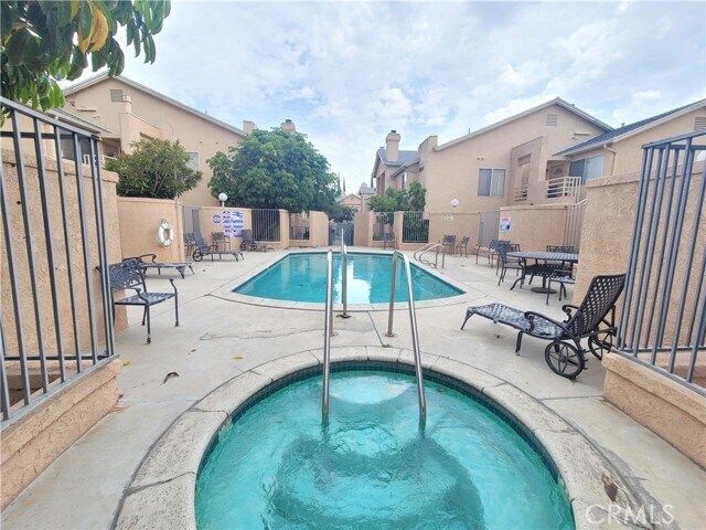 Photo - 11076 Sharp Ave Townhome