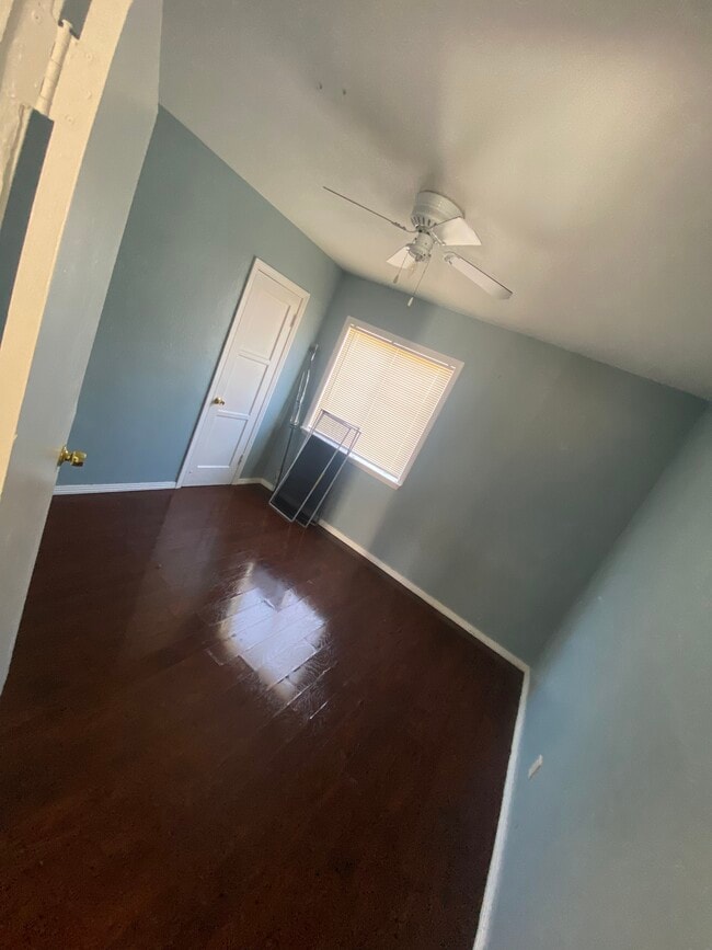 Bedroom - 1820 W 108th St Unit 1820