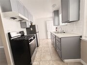 Photo - 2431 W Beverly Blvd