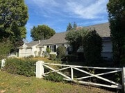 Side view - 4448 Carpenter Ave