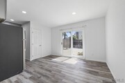 Photo - 251 Sandstone St Condo