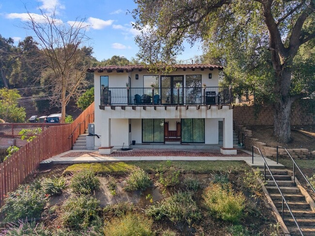 Building Photo - Stunning Mountain Views in Chino Hills for 2-bedroom