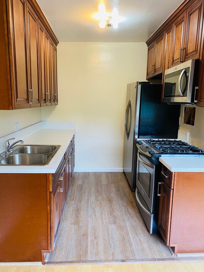 Photo - 3232 Estara Ave