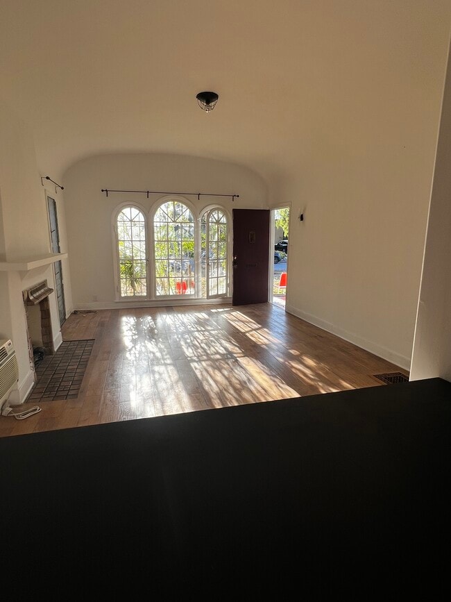 Photo - 1224 S Hudson Ave