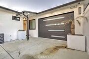 Photo - 10263 Strathern St