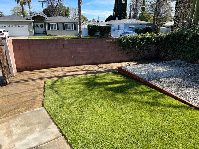 Photo - 7017 Fullbright Ave