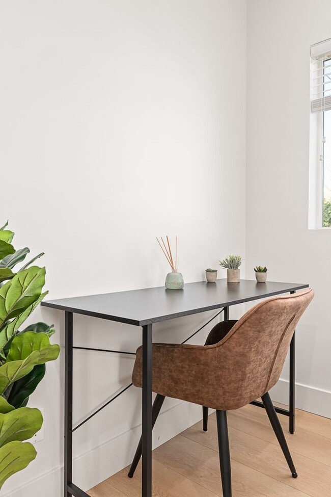 Photo - A 3 Bedroom apartment with ensuite bathrooms, common areas and a fully functional kitchen at 1736... Unit Single Room - 3