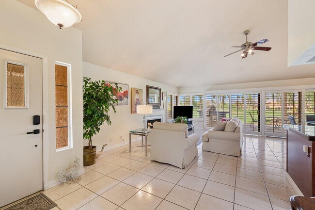 Photo - 77784 Woodhaven Dr S