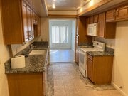 Kitchen - 431 Plaza Estival Townhome