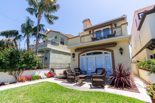 Photo - 816 Delaware St