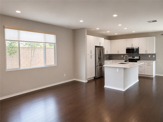 Photo - 2308 Navigation Cir