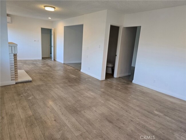 Photo - 500 Everett Ave Unit D