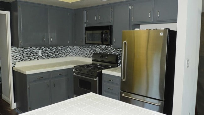 Kitchen - Another Angle - 4335 Morro Dr