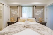 Photo - 10916 Hesby St