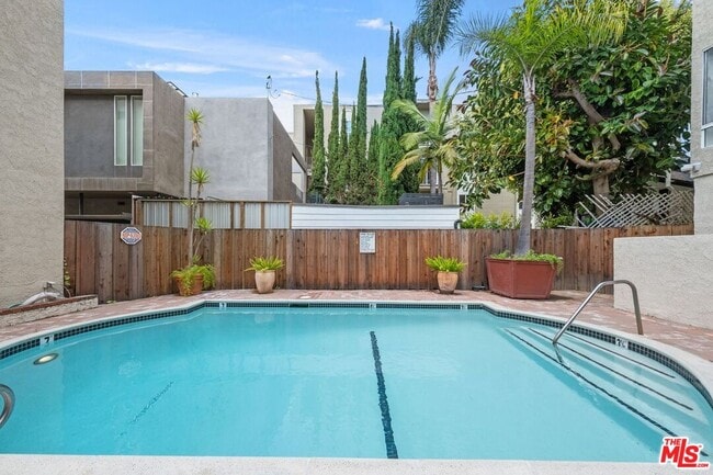 Photo - 8960 Cynthia St Unit 208