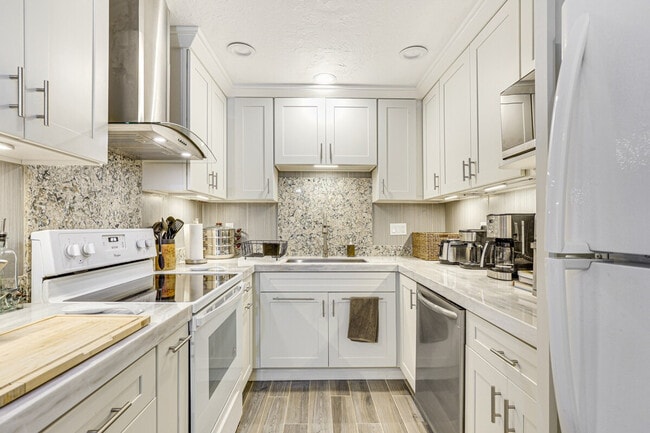 Photo - 265 Loma Alta Dr Unit ID1308154P