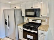 Photo - 686 Park Dr Unit B2