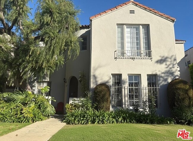 Building Photo - 124 N Mansfield Ave