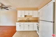 Photo - 820 S St Andrews Pl Unit 301