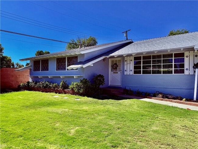 Building Photo - 11543 Swinton Ave