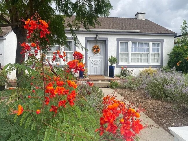 Building Photo - Beautifully Maintained Home in La Mesa — 3 Bed / 2 Bath | 1,600 Sq Ft