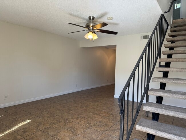 Photo - 2455 Adelia Ave