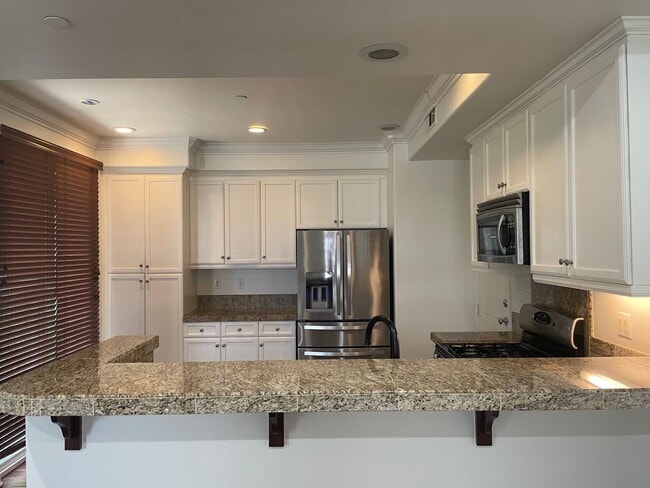 Photo - Welcome to your dream home in the heart of Tustin 92782!