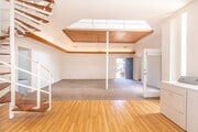 Photo - Loft-Like Unique 5 bed / 2 Bath Space with Lots of Character in Ocean Beach! Unit C