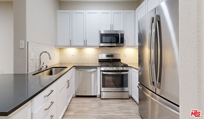 Photo - 6260 W 3rd St Unit Apt. 2-215