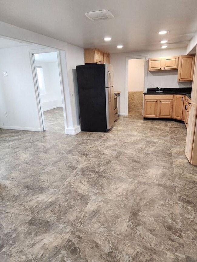 Photo - Spacious 1BR/1BA Close to Beach in IB