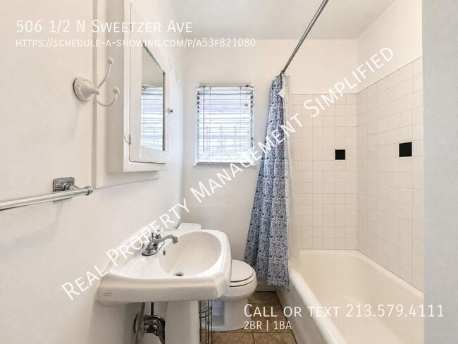 Photo - 506 1/2 N Sweetzer Ave-