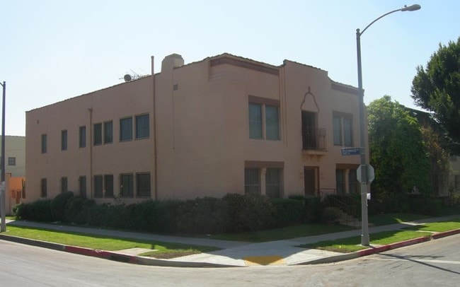 Photo - 466 N Orange Grove Ave Unit 466