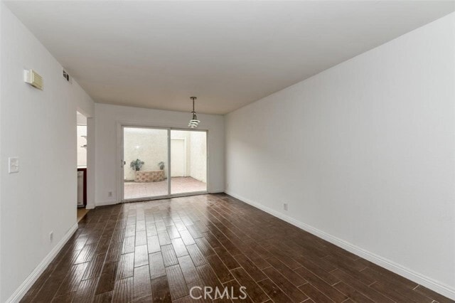Photo - 2057 Dacian Dr S