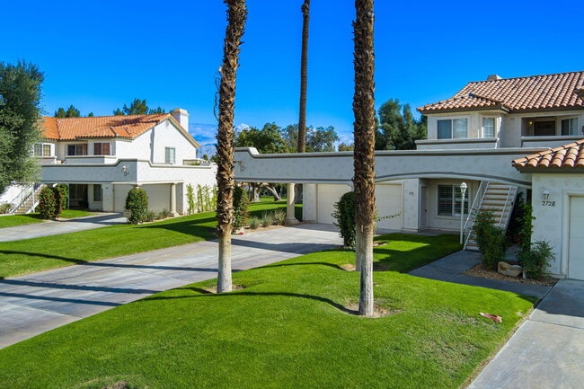 Photo - 270 Vista Royale Cir E