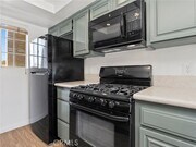 Photo - 1706 Grismer Ave Townhome