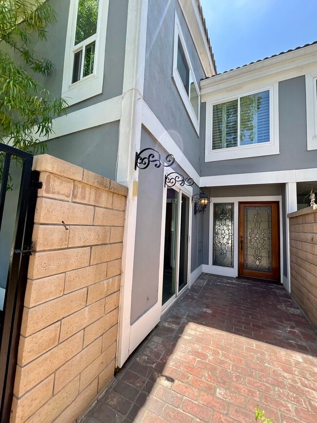 Photo - Wake Up to Waterfront Views in Huntington Harbour