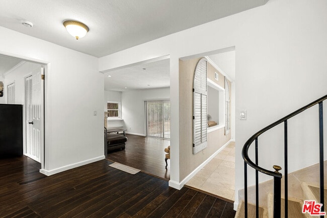 Photo - 8309 Denise Ln