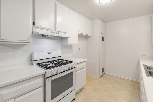 Photo - 101 Rockledge Ln