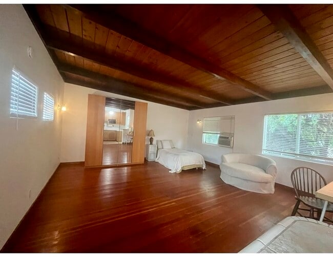 Photo - 3334 55th St