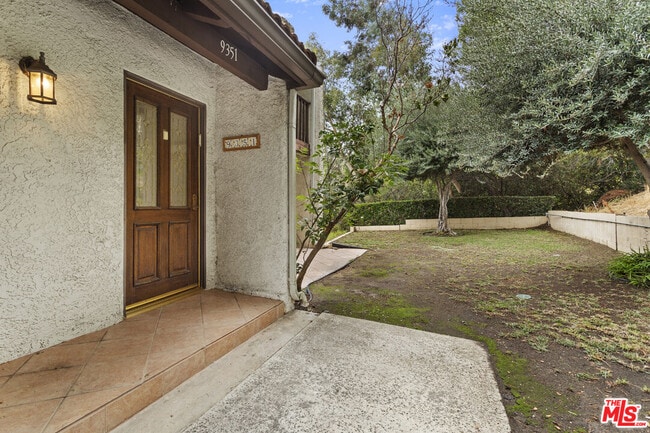 Photo - 9351 Via Crema