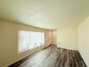 Photo - 625 Aerick St