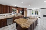 Photo - 1710 Lotus Ln