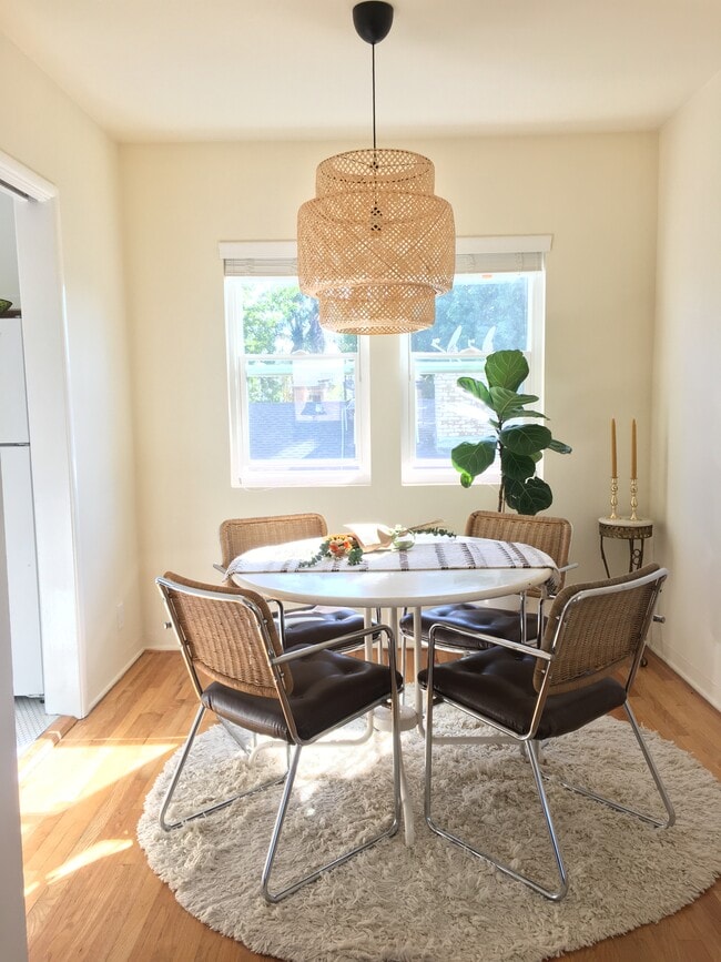 unfurnished unit. - 2518 W Chandler Blvd Unit 2518