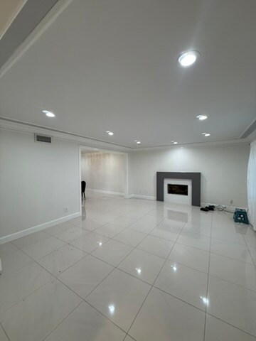 Photo - 6955 Bevis Ave