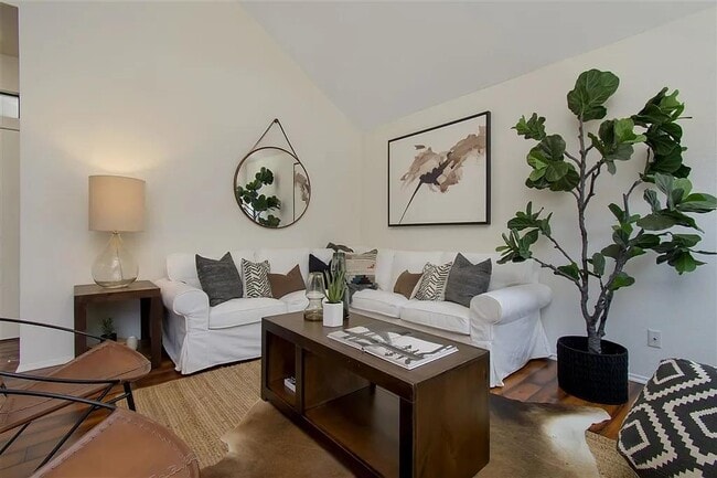 Photo - 4435 Nobel Dr