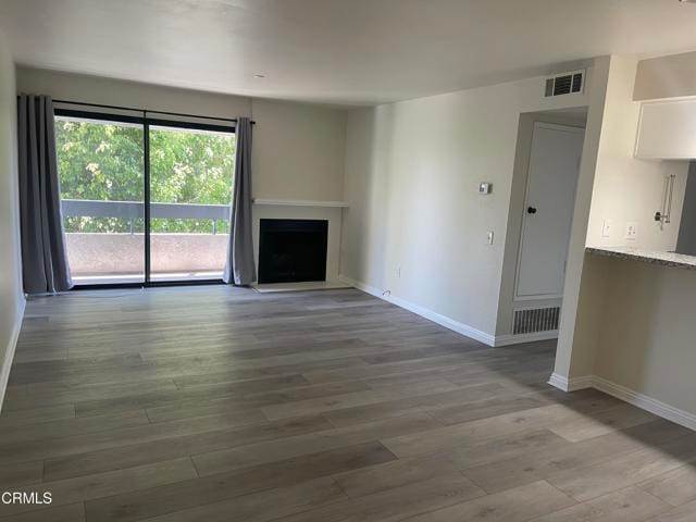 Building Photo - 355 S Marengo Ave Unit 305 Rental