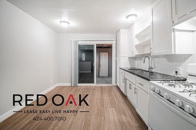 Building Photo - 690 S Riverside Ave Unit 9 Rental