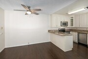 Photo - Stunning townhouse in La Jolla / North UTC area