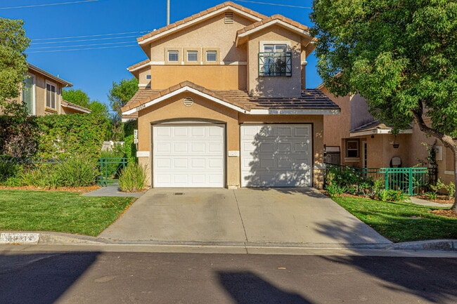 3 Bedroom Home in The Gated Marigold Tract... - 3 Bedroom Home in The Gated Marigold Tract...