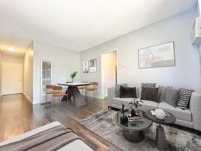 Building Photo - 5555 Carlton Way Unit 17 Rental